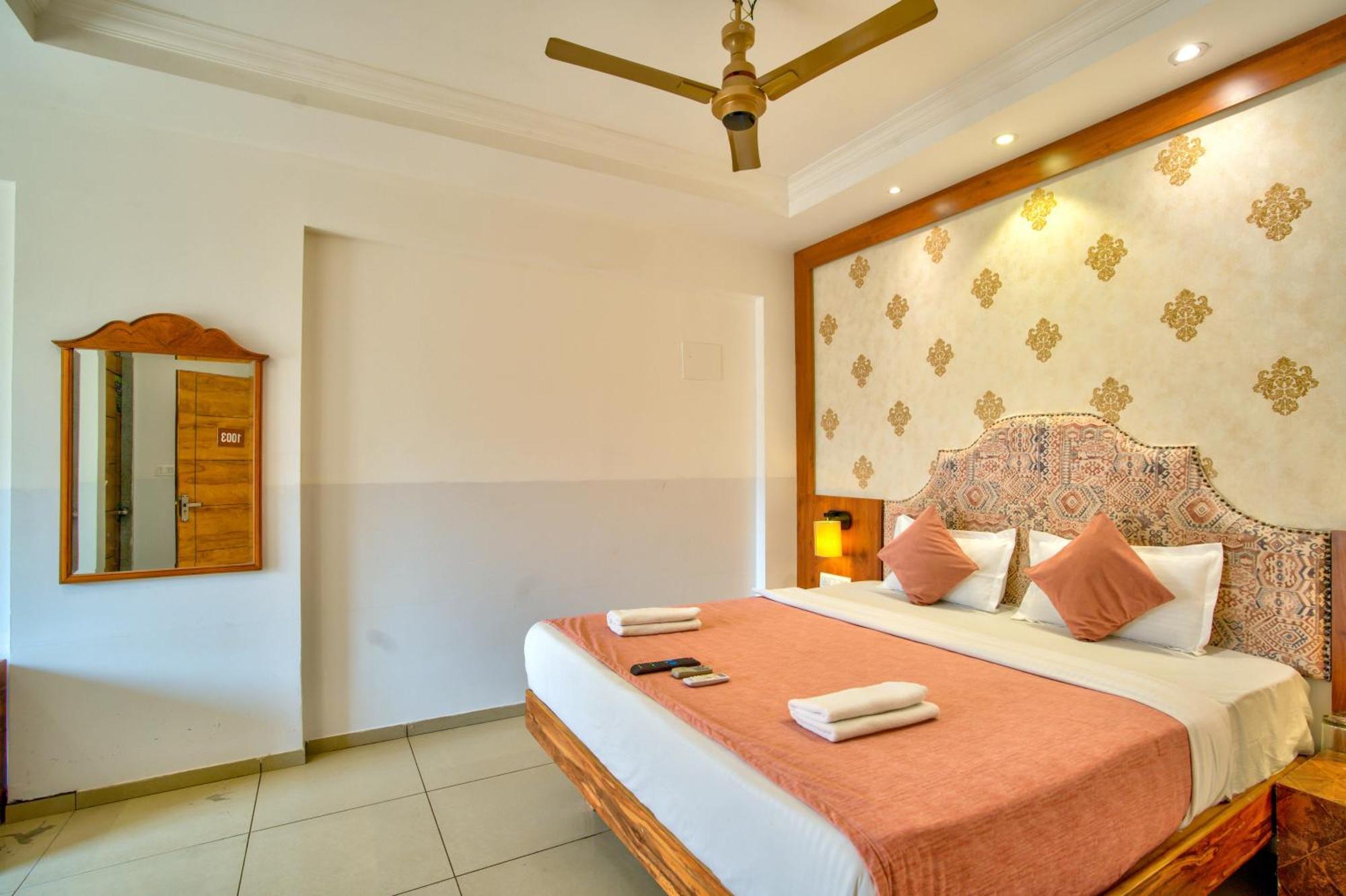 Hotel Sea Sapphire ,Calangute Extérieur photo